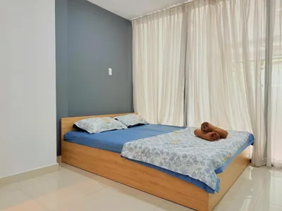 Doppelzimmer mit zwei Doppelbetten — TPHomes Lakeview 122